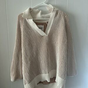 Aerie Cream and Brown V-Neck Sweater Chunky Knit